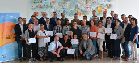 Bringen Sport in Schule und Kita und bieten inklusiven Sport an: 31 Vereine aus Paderborn. (Foto: Foto: Amt für Presse- und Öffentlichkeitsarbeit, Kreis Paderborn, Anna-Sophie Schindler)
